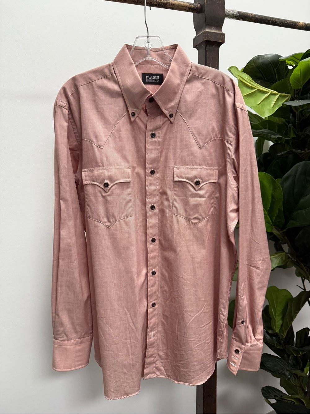 Lyle Lovett Long-Sleeve Button-Down Shirt in Dusty Rose